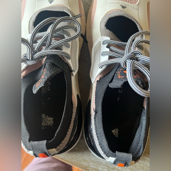 Stella McCartney Adidas Ultraboost Cutout Sneakers, 5 - Picture 6 of 10